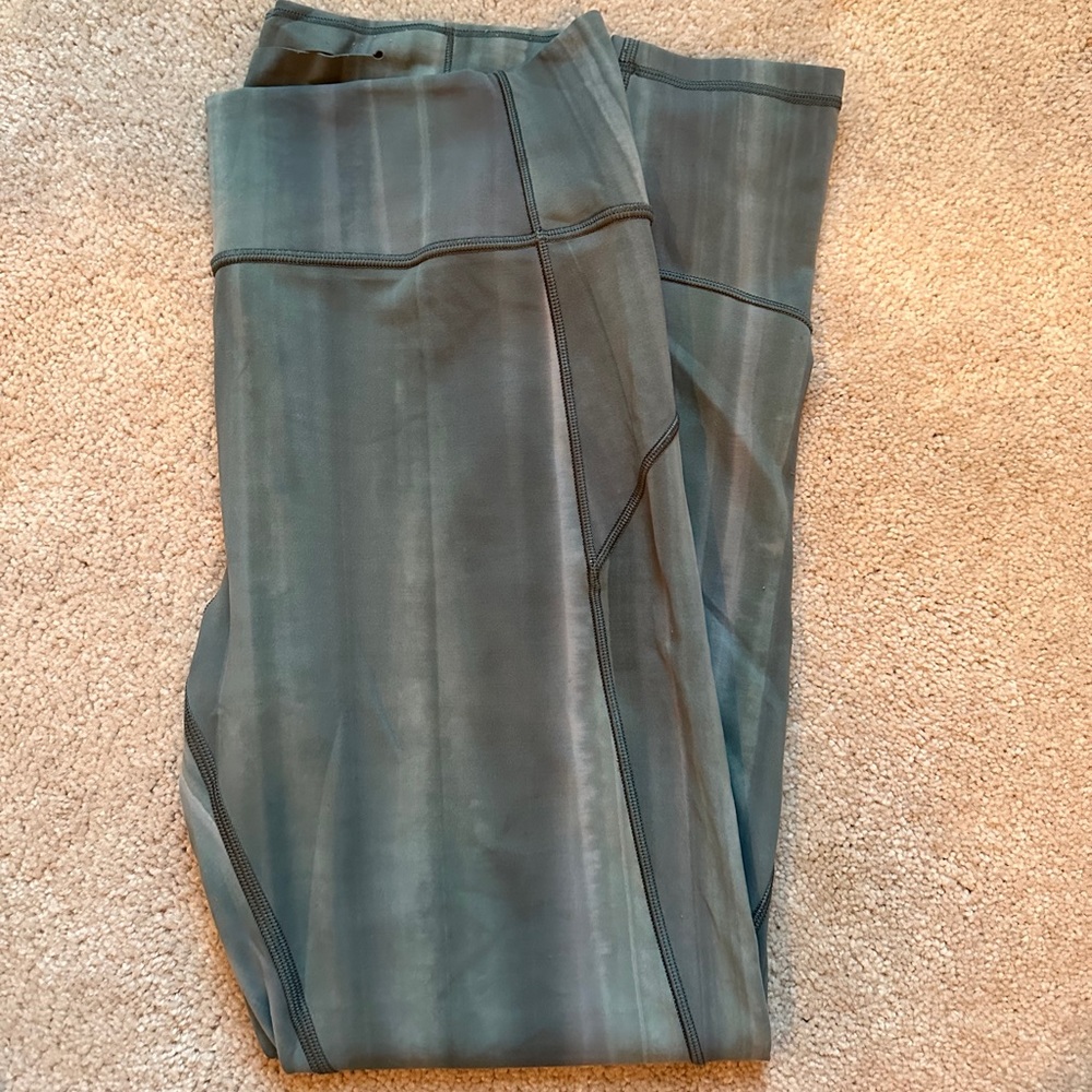 Lululemon Leggings 25”